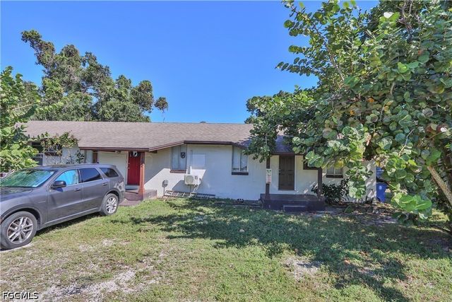 102 3rd ST, Fort Myers, FL 33907