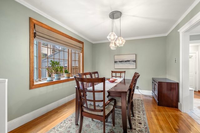 15 Loveland St 15, Brookline, MA 02445