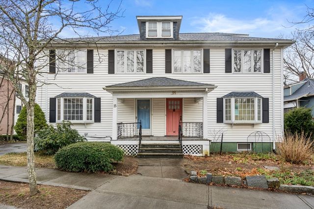 15 Loveland St 15, Brookline, MA 02445