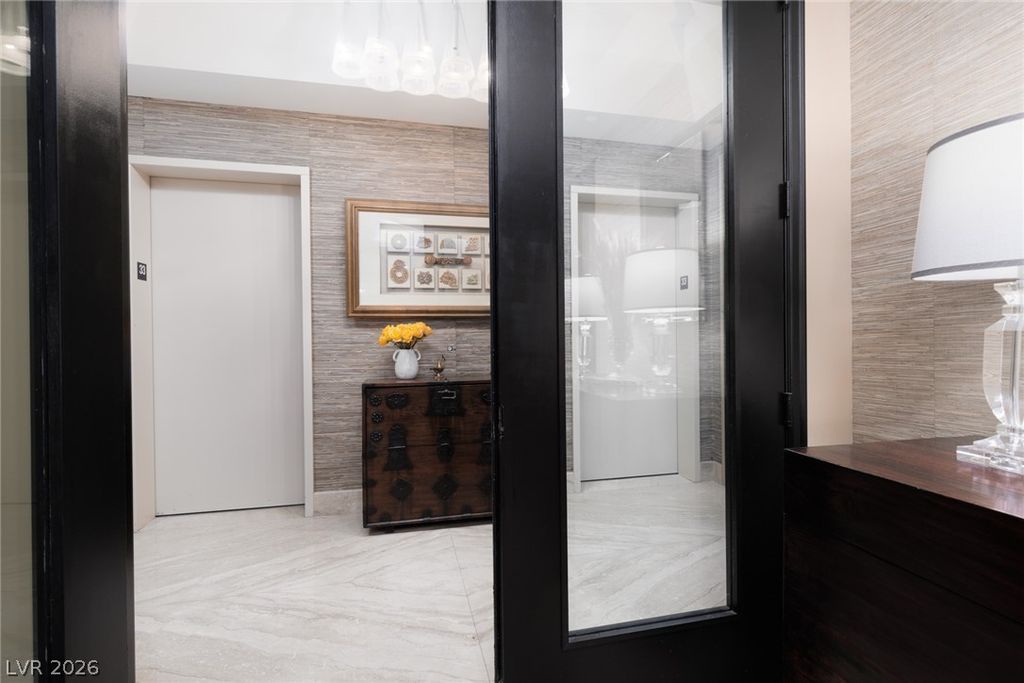 2777 Paradise Rd 3302, Las Vegas, NV 89109 — photo 3