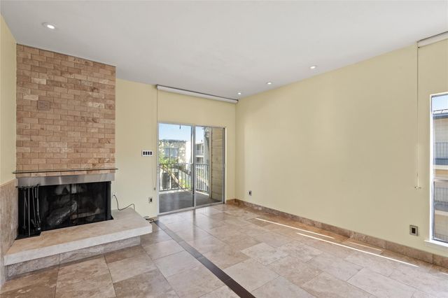 4001 Nasa Parkway 213, El Lago, TX 77586