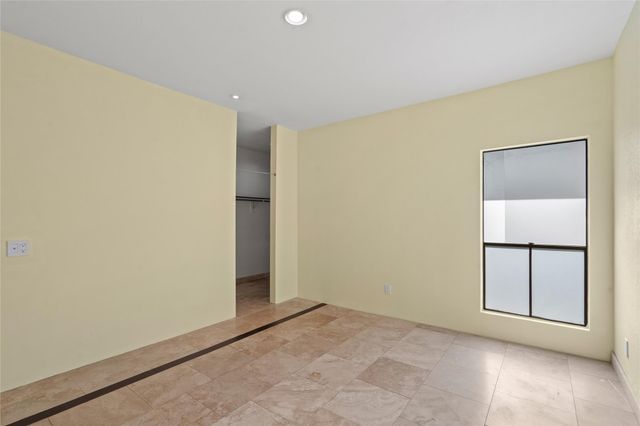 4001 Nasa Parkway 213, El Lago, TX 77586