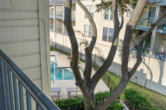 4001 Nasa Parkway 213, El Lago, TX 77586