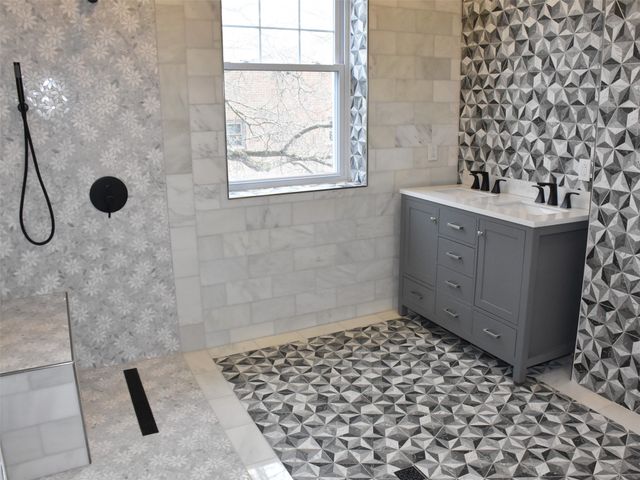 915 LIBERTY Street, Meadville, PA 16335