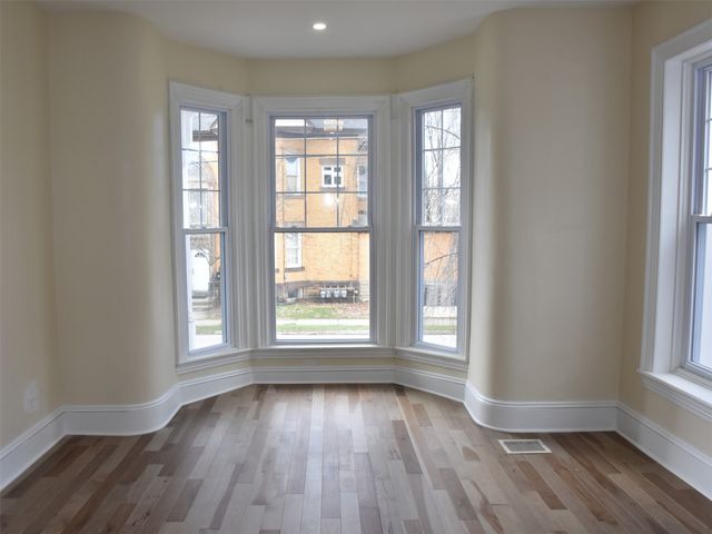 915 LIBERTY Street, Meadville, PA 16335