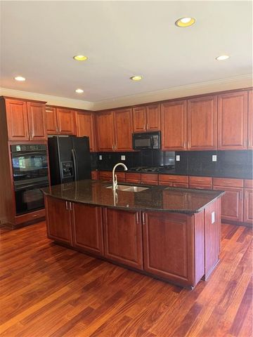 2521 Riverton Drive, Conyers, GA 30013