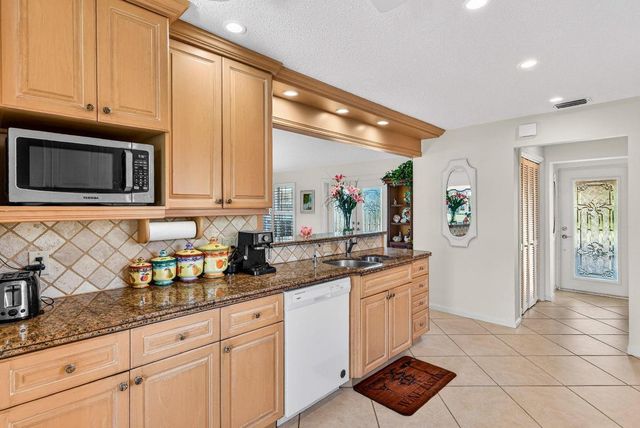 4524 Sanderling Lane, Boynton Beach, FL 33436