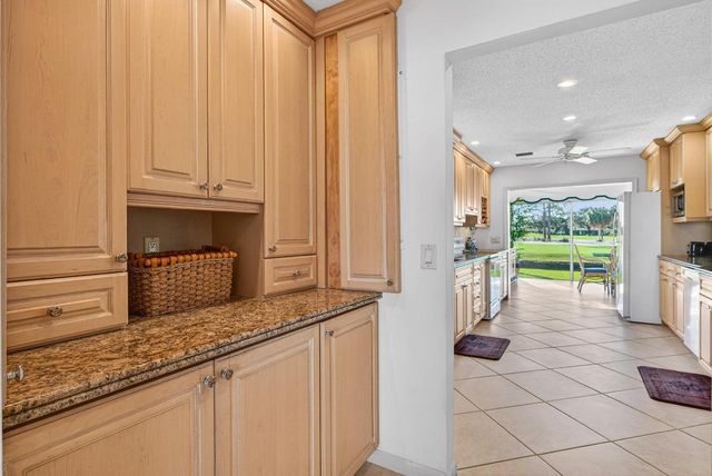 4524 Sanderling Lane, Boynton Beach, FL 33436