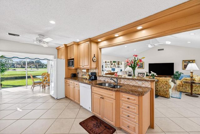 4524 Sanderling Lane, Boynton Beach, FL 33436