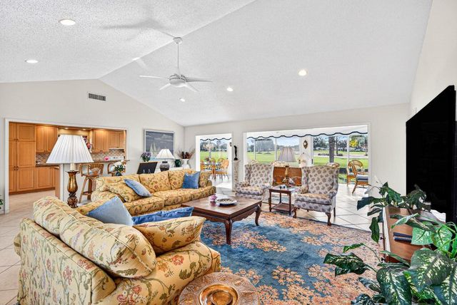 4524 Sanderling Lane, Boynton Beach, FL 33436