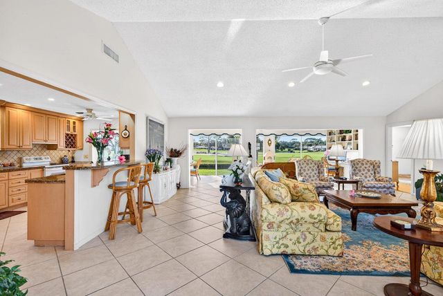 4524 Sanderling Lane, Boynton Beach, FL 33436