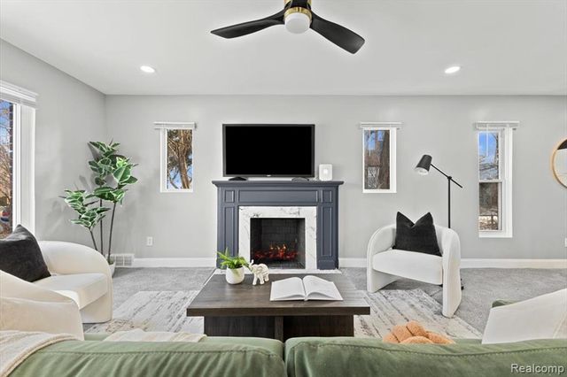 191 Eastlawn Street, Detroit, MI 48215