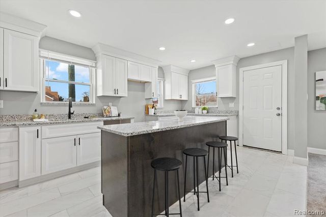 191 Eastlawn Street, Detroit, MI 48215