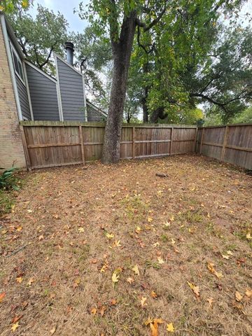 1746 Cloister Drive 12, Crosby, TX 77532