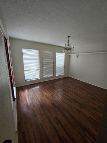 1746 Cloister Drive 12, Crosby, TX 77532