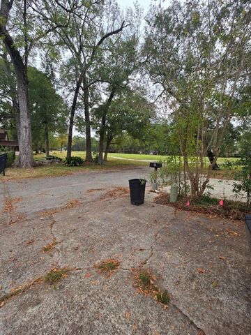 1746 Cloister Drive 12, Crosby, TX 77532