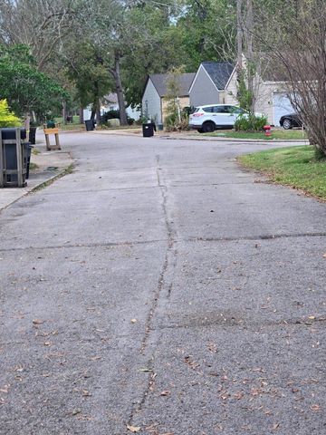 1746 Cloister Drive 12, Crosby, TX 77532