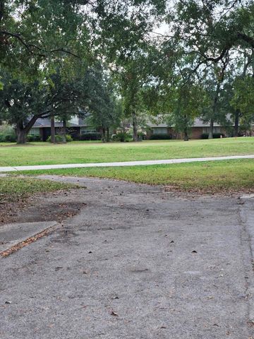 1746 Cloister Drive 12, Crosby, TX 77532