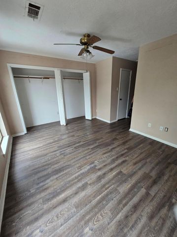 1746 Cloister Drive 12, Crosby, TX 77532