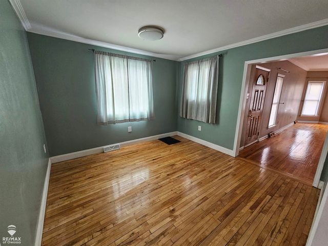 620 N Park Street, Owosso, MI 48867