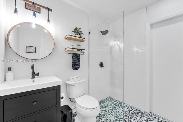 590 SW 178th Way, Pembroke Pines, FL 33029