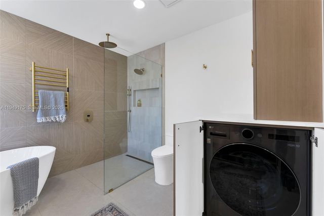 590 SW 178th Way, Pembroke Pines, FL 33029