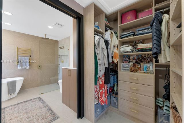 590 SW 178th Way, Pembroke Pines, FL 33029