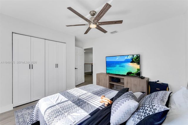 590 SW 178th Way, Pembroke Pines, FL 33029