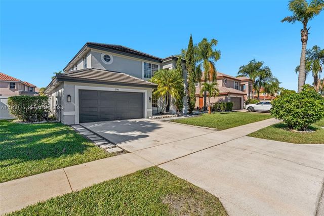 590 SW 178th Way, Pembroke Pines, FL 33029