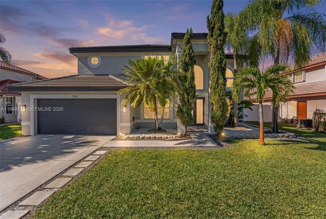 590 SW 178th Way, Pembroke Pines, FL 33029