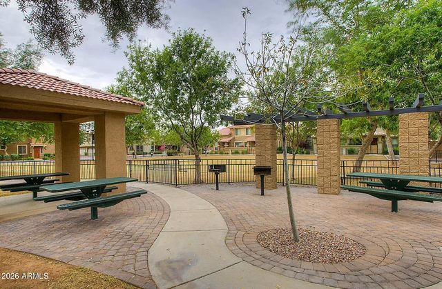 1225 N 36TH Street 1084, Phoenix, AZ 85008