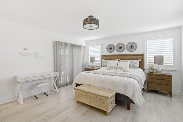 2238 N Cypress Bend Dr 608, Pompano Beach, FL 33069