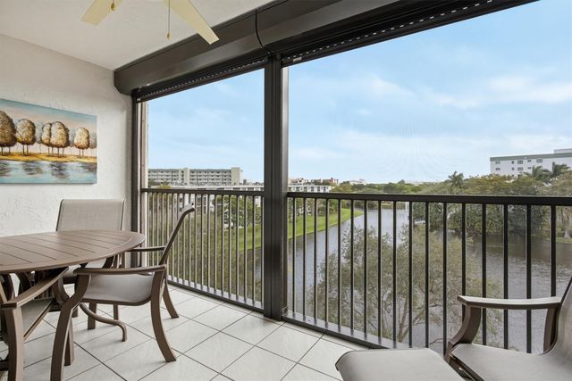 2238 N Cypress Bend Dr 608, Pompano Beach, FL 33069