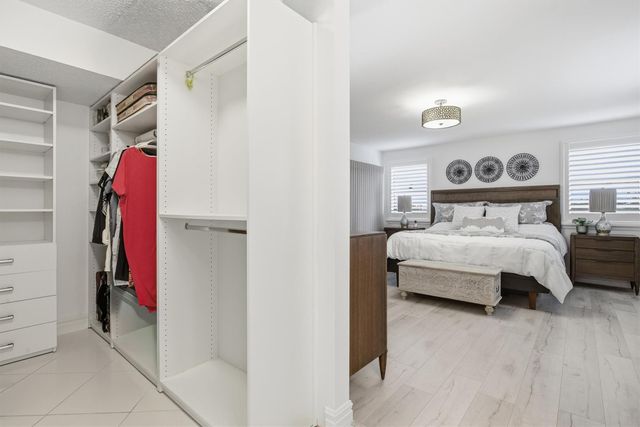 2238 N Cypress Bend Dr 608, Pompano Beach, FL 33069