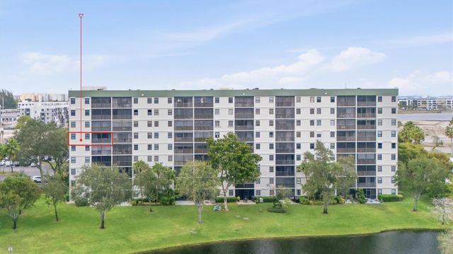 2238 N Cypress Bend Dr 608, Pompano Beach, FL 33069