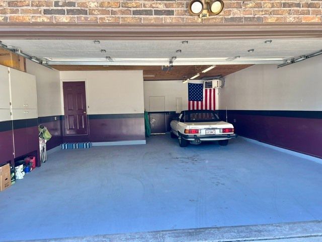 107 Hilltop Street, Colona, IL 61241
