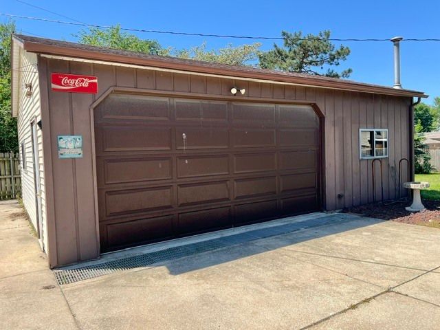 107 Hilltop Street, Colona, IL 61241