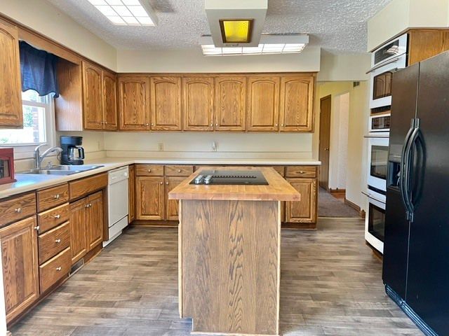 107 Hilltop Street, Colona, IL 61241