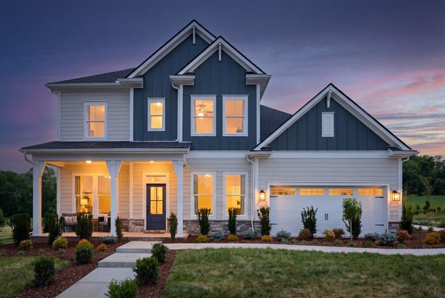 838 Drivers Cir, Columbia, TN 38401