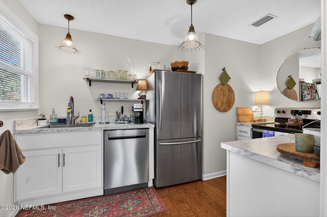 4615 SUNDERLAND Road, Jacksonville, FL 32210