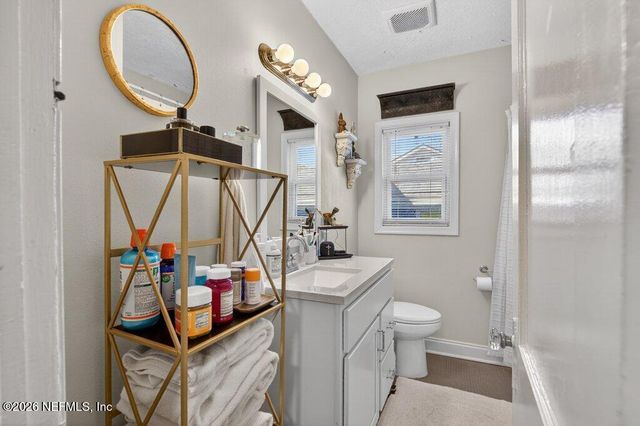 4615 SUNDERLAND Road, Jacksonville, FL 32210