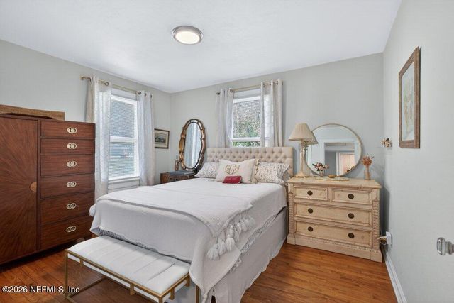 4615 SUNDERLAND Road, Jacksonville, FL 32210