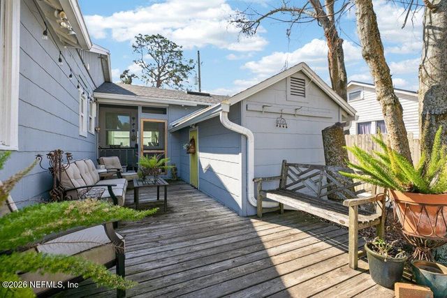 4615 SUNDERLAND Road, Jacksonville, FL 32210