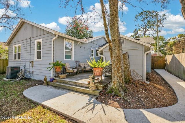 4615 SUNDERLAND Road, Jacksonville, FL 32210