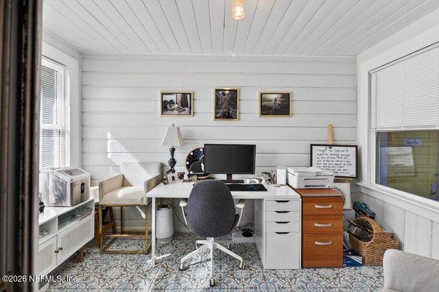 4615 SUNDERLAND Road, Jacksonville, FL 32210