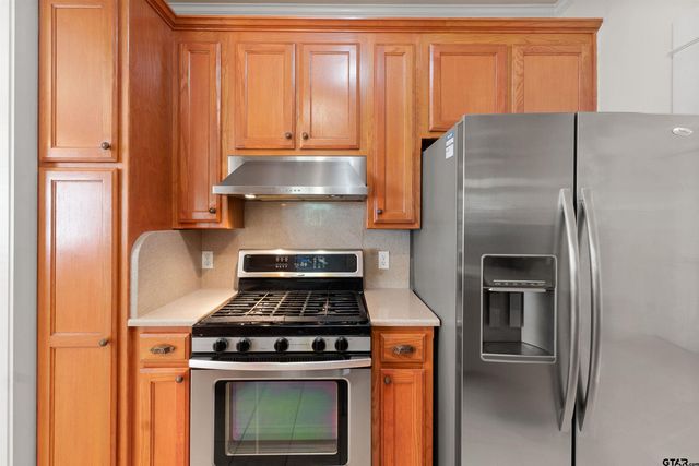 975 County Road 2954, Alba, TX 75410