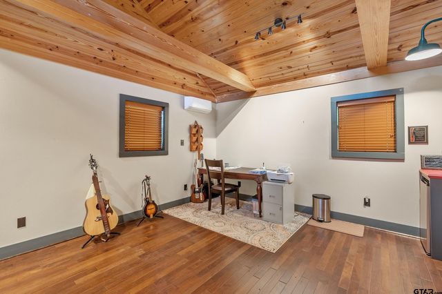 975 County Road 2954, Alba, TX 75410