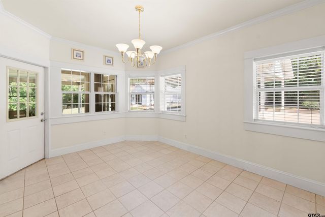 975 County Road 2954, Alba, TX 75410