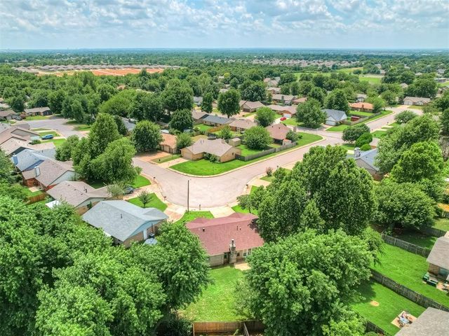 1101 Teal Place, Edmond, OK 73003