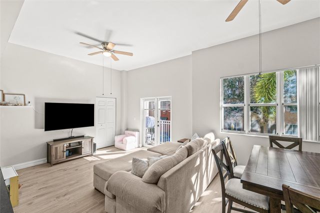 2381 Vintage Drive, Lighthouse Point, FL 33064